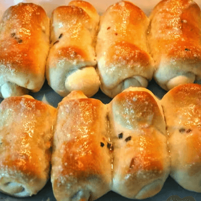 Pepperoni Rolls